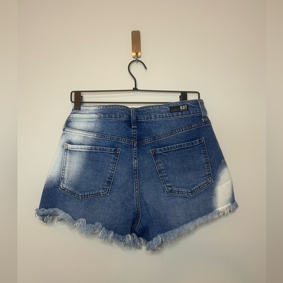 Kut from the Kloth Jean Shorts Jane High-Rise Bleach Dye Festival Fringe Size 8 - Picture 3 of 9